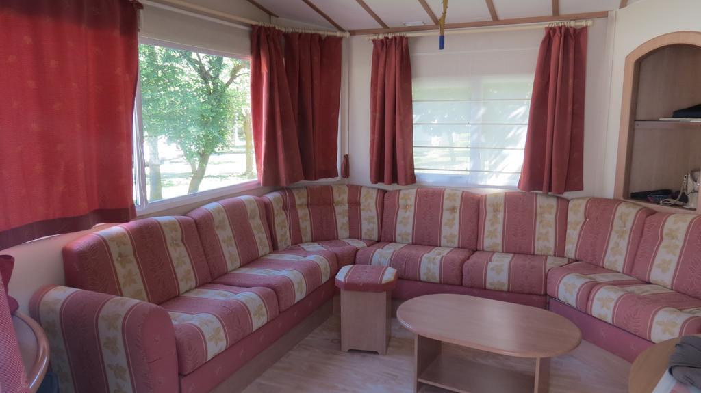 Camping La Tour Otel Embrun Dış mekan fotoğraf